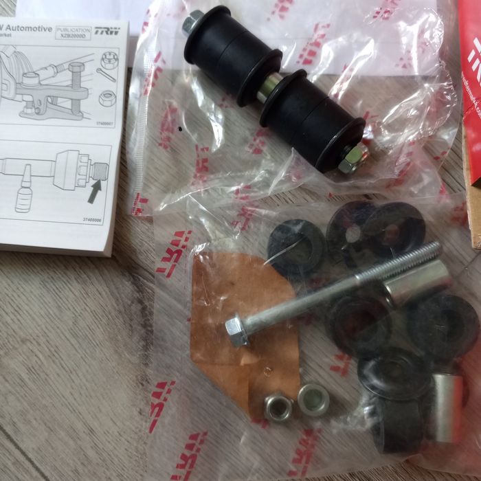 Стойки стабилизатора  (комплект)