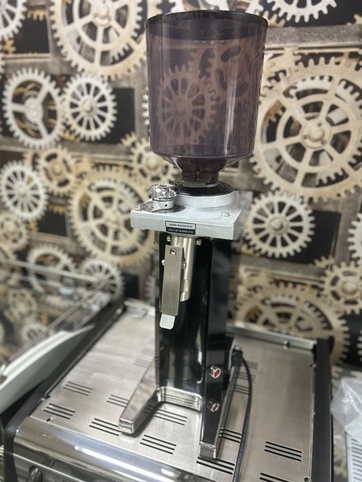 Кавомолка Eureka Simonelli під пакет або фільтр машину