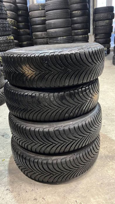 Комплект зимової гуми 185 /65/15  Michelin alpin 5