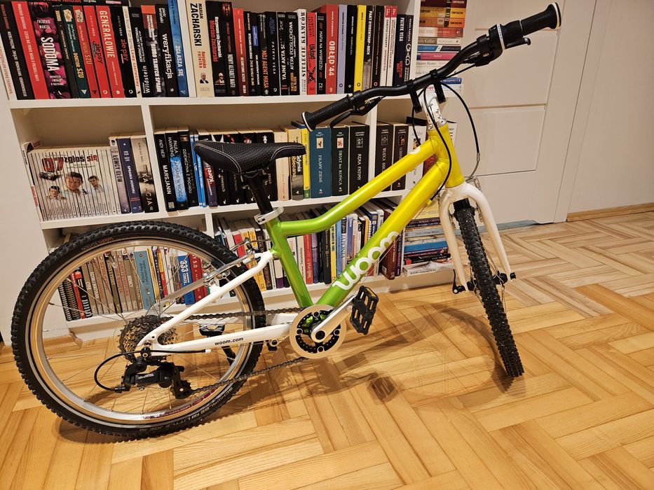 Rower Woom 4 Atomic Neon