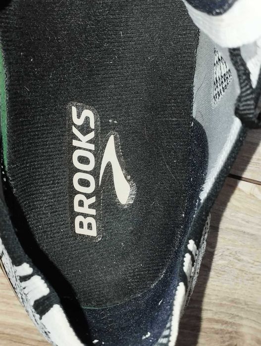 Brooks Levitate 4 buty do biegania size 45