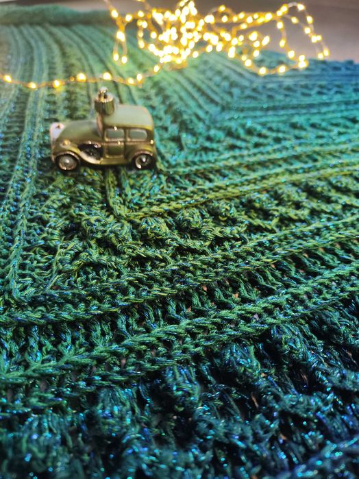 Chusta ręcznie szydełkowana handmade