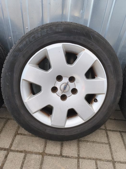 Felgi z oponami lato 5x110 opel omega 205/60/16