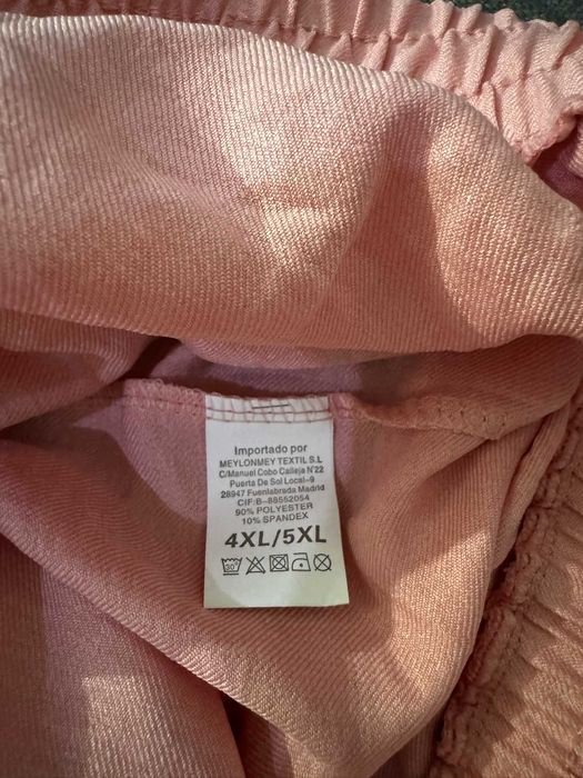 Calças em tecido tipo Linho