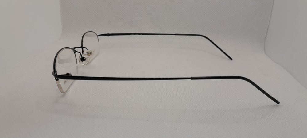 Nowe okulary oprawa Kirei Titan unisex