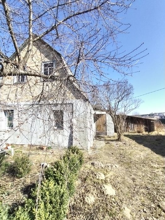 Продается дом на два входа , недалеко от центра,  92 кв.м.