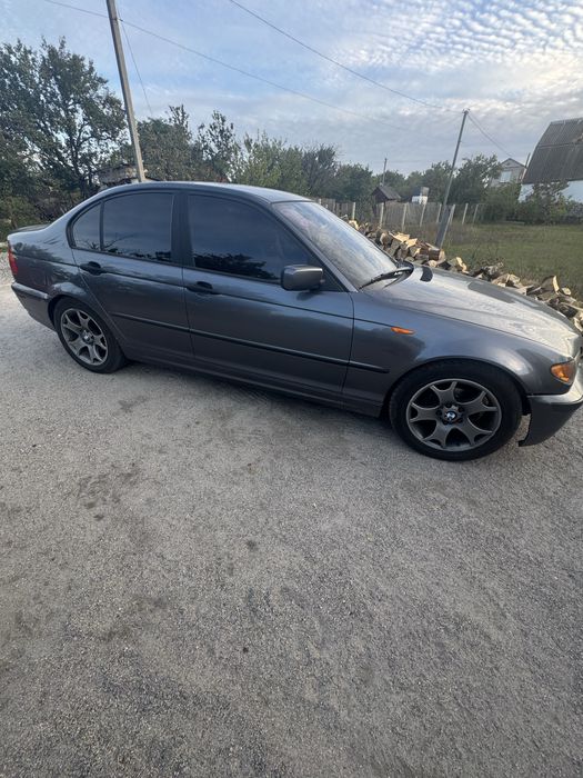 Продаж бмв е 46 2003 рік на автоматі