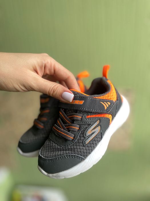 Кросівки, кросовки, Скетчерз, взуття