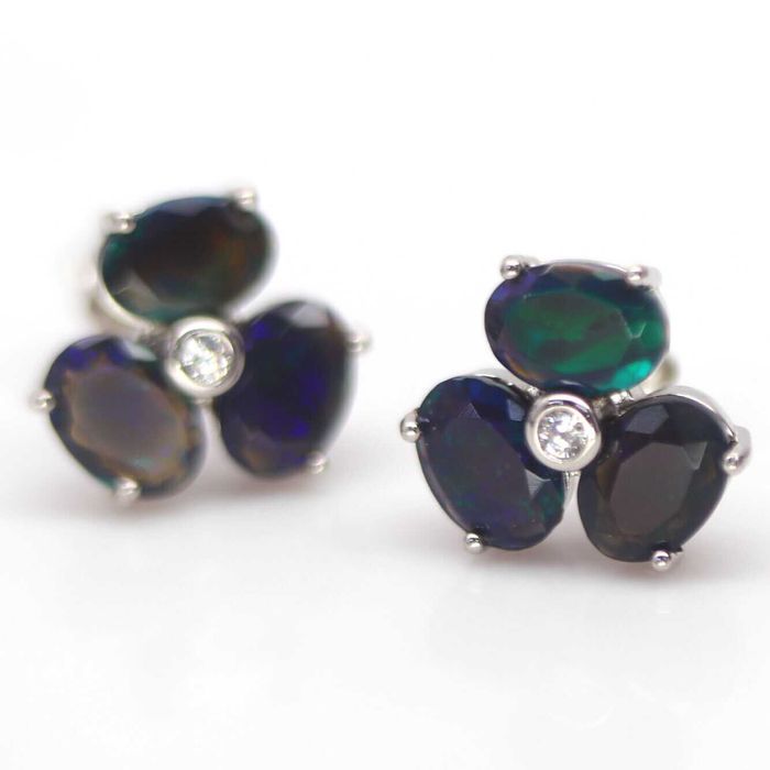 Серебряные серьги 925 пробы с Color Play Black Opal