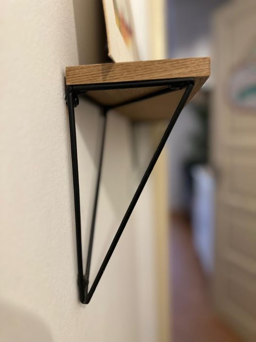 Movel televisão sklum e prateleiras