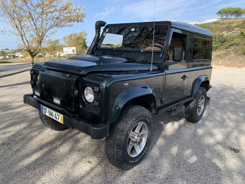 Land Rover Defender TD4