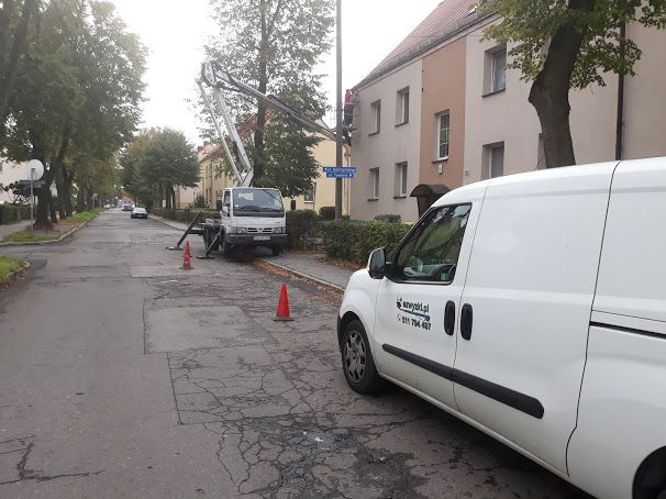 Zwyżka, Podnośnik koszowy, Zwyżka nożycowa, Platforma Robocza, wynajem