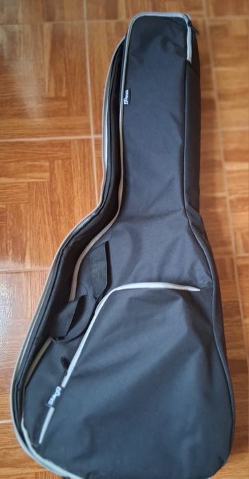 Guitarra Yamaha c40 + extras