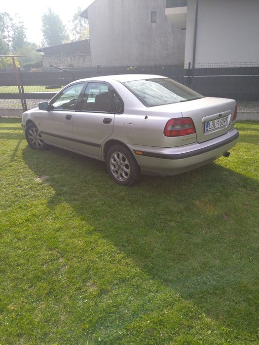 Volvo S40