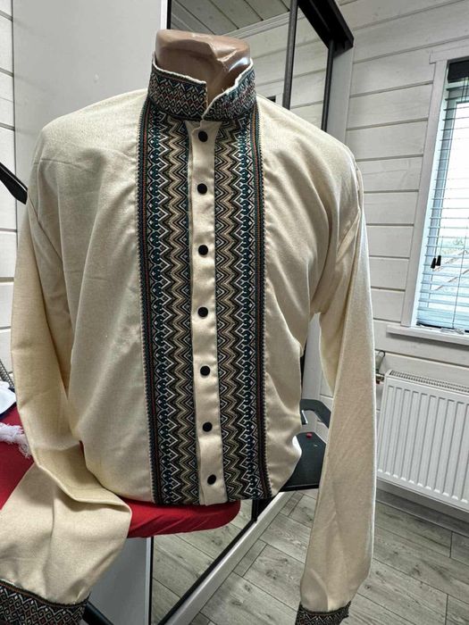 Вишиті плаття сорочки роздріб та опт