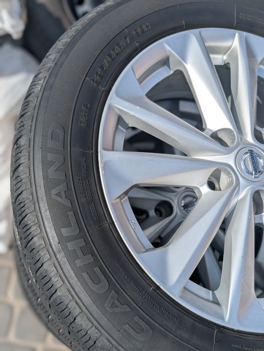 Диски легкосплавні + шини 5x114.3 R17 225/60 Nissan кашкай рог Koleos