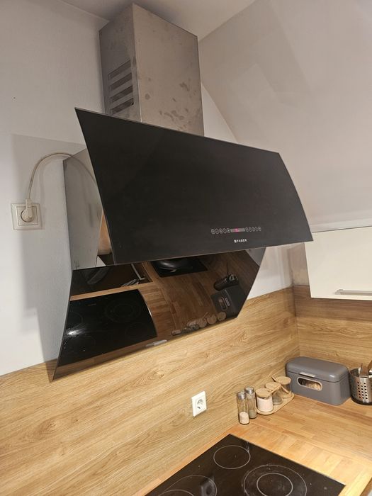 Okap przyścienny FABER MIRROR BK 3PH LOGIC
Okap przyścienny FABER MIR