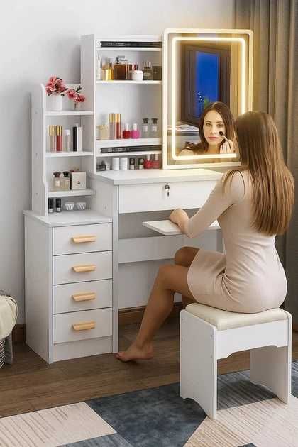 Туалетний столик для макіяжу з LED дзеркалом та пуфиком в комплекті