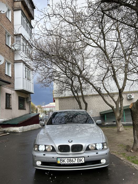 Продам BMW E39 520D m47 2000року