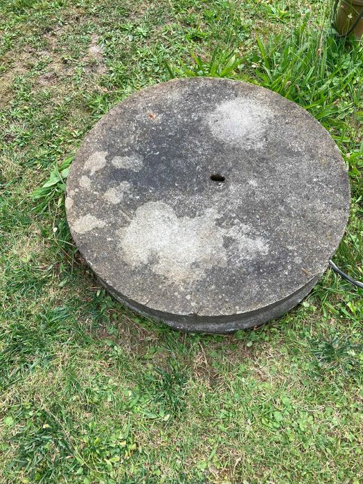Pokrywa betonowa 80cm PEŁNA studnia/szambo