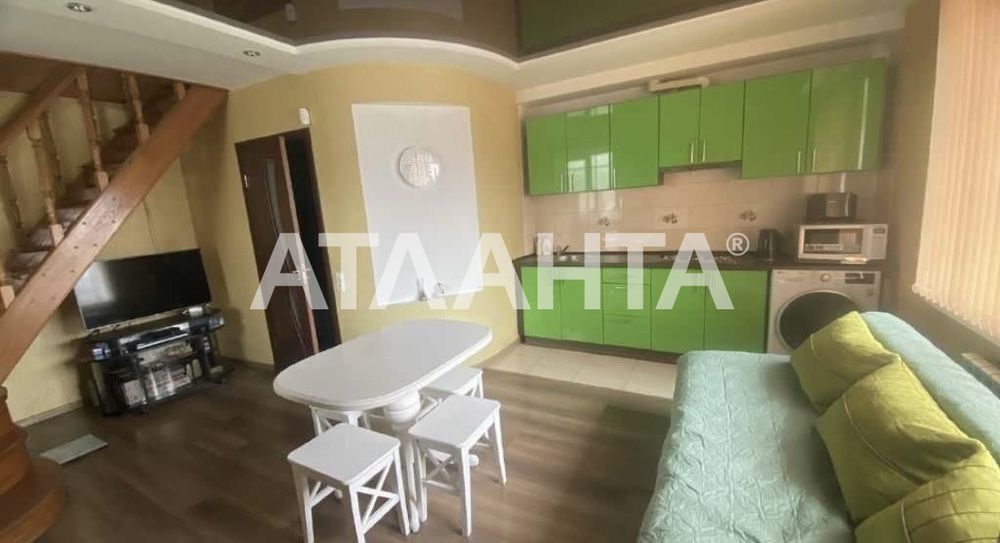 Дом в Кошарах с ремонтом и документами