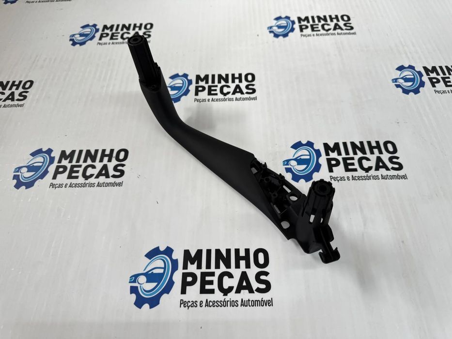 Puxador Traseiro Direito BMW Série 5 (G30/G31/G38/F90) Preto