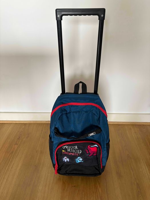 Mochila com Rodas Among Us