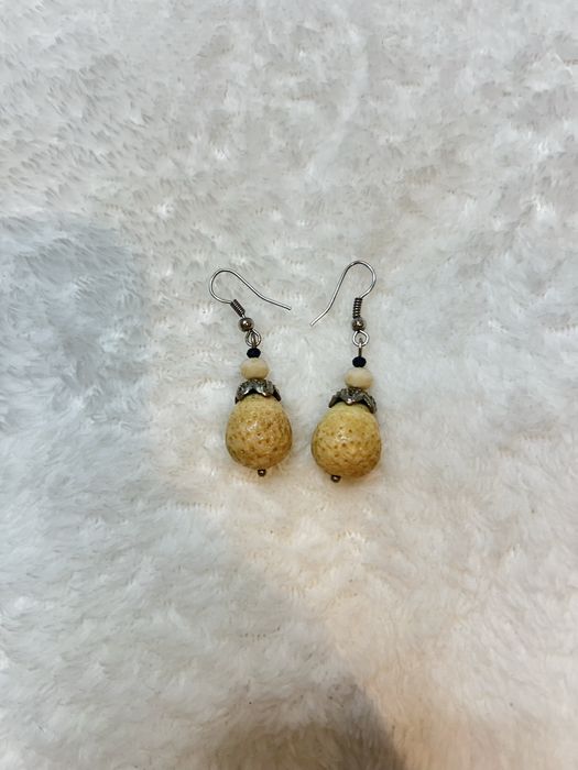 Kolczyki vintage koral biały kropla boho etno hippie naturalne lata 80