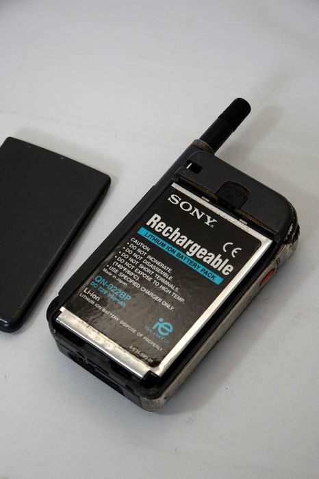 Telemovel Sony CMD-Z1