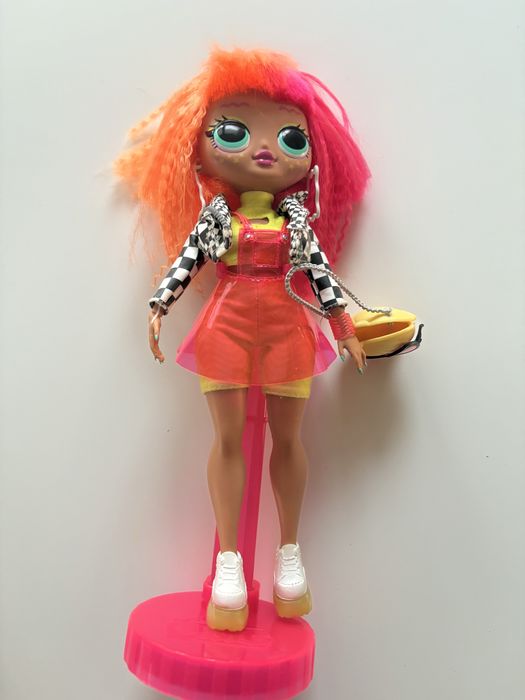 L.O.L. Surprise O.M.G. Neonlicious