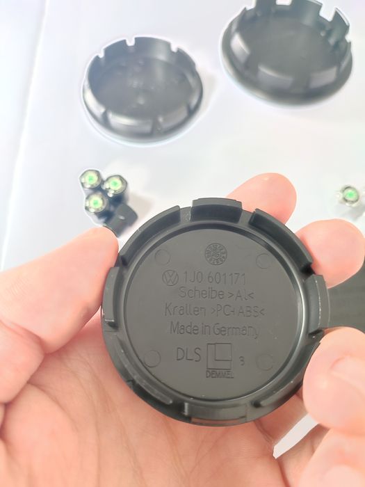 Колпачки ковпачки заглушки в диск Skoda Шкода  (колпаки)