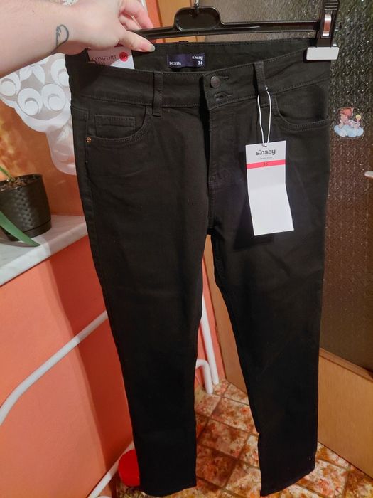 Spodnie nowe z metką Sinsay