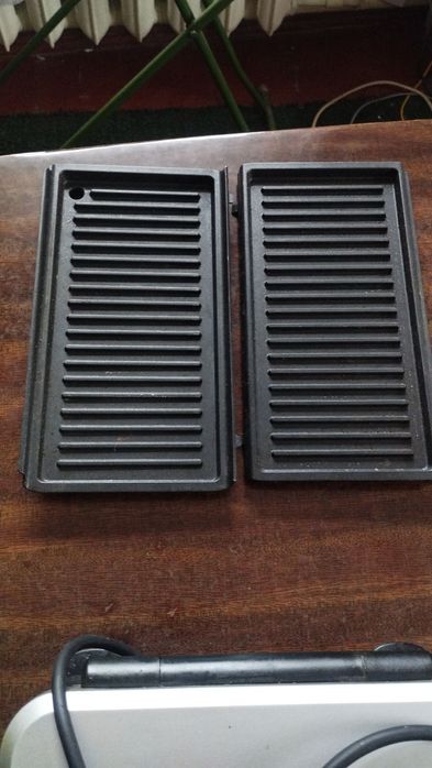 Гриль и вафельница Delonghi sw12ac.s