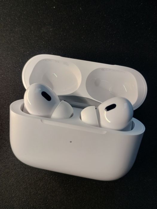 Apple AirPods Pro 2 gen – komplet,Nowe