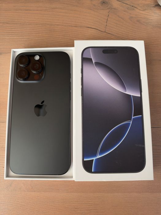 iPhone 16 Pro Max 256 GB – czarny – stan idealny – 94% baterii