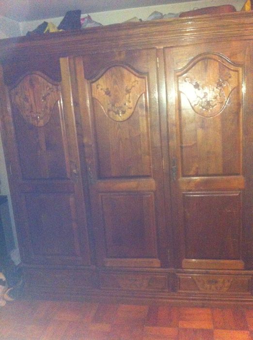 Conjunto móveis para quarto madeira castanho