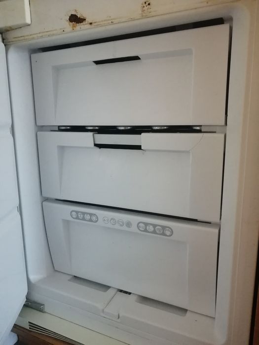 Frigorífico Whirlpool de encastrarr