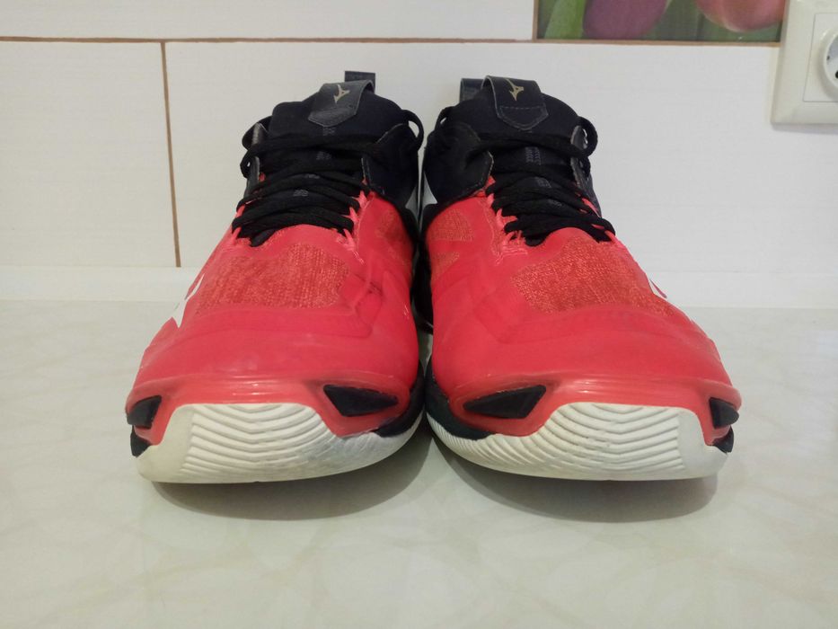 Кроссовки Mizuno Wave Momentum 2   47 размер 31 см