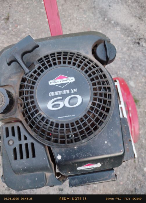 Продам мотоблок  briggs stretton