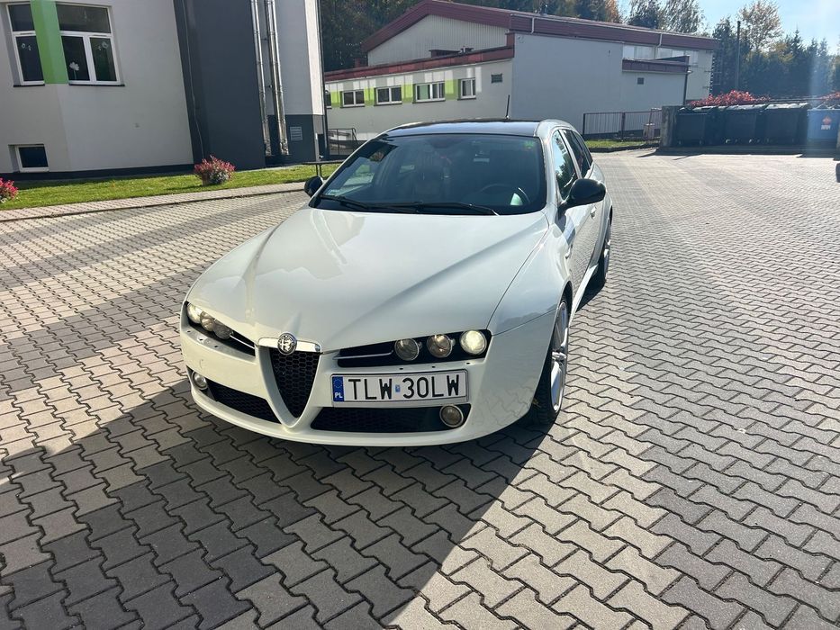 Alfa Romeo 159