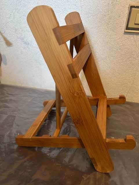 Apoio Para Livro em Bambu