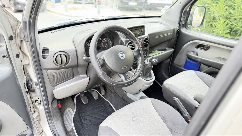 Fiat doblo 7 lugares diesel foto 5