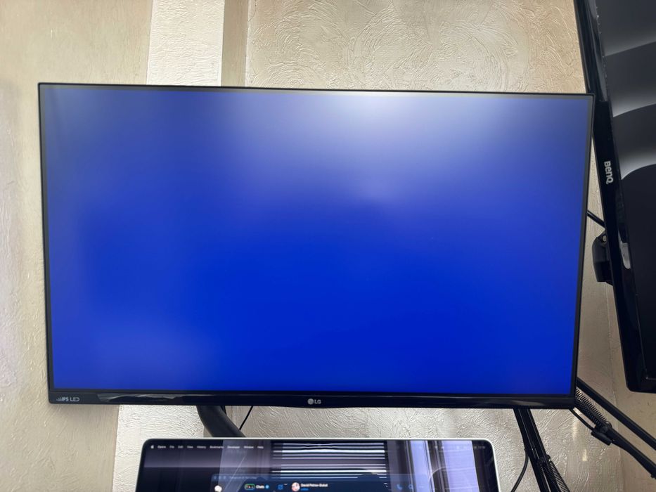 Монітор LG 27" IPS (27MP68HM-P) (Хороший стан)