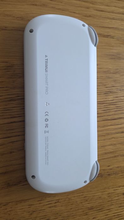 Konsola Trimui Smart Pro z 64gb karta pamieci
