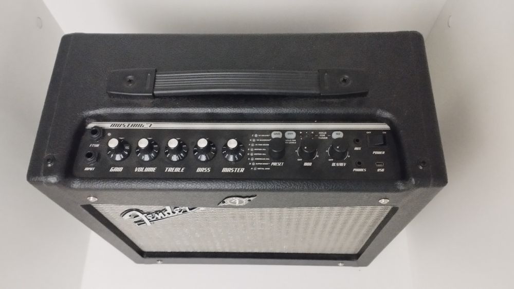 Комбопідсилювач Fender Mustang I V2 4 600 грн. Комбопідсилювачі Київ