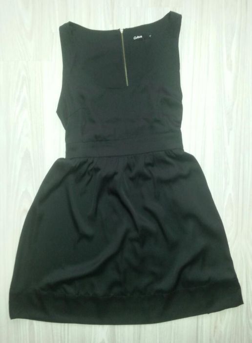 Mała czarna sukienka Cubus r 42