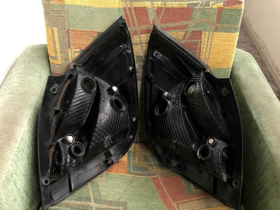 Kia Rio 2006-2010 задние фары (б/у) (бюджетный вариант)