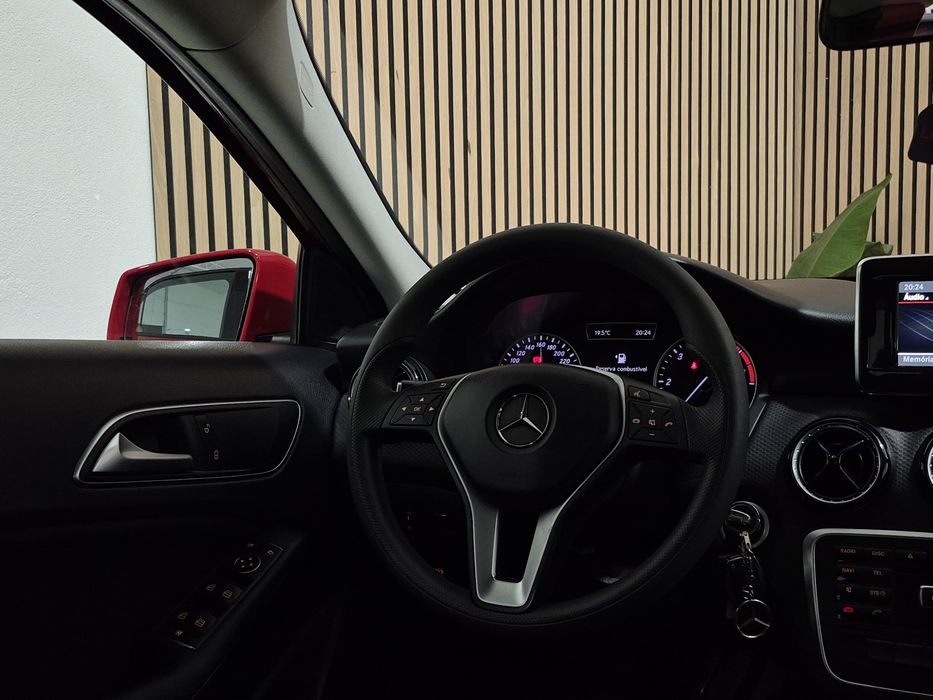 Mercedes A180CDI - 40.000KM | GARANTIA | NACIONAL