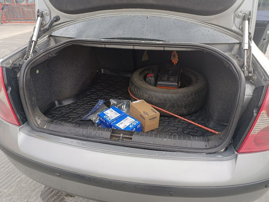 Volkswagen Passat 2002 VIN WVWZZZ3BZ2E278171 фото оголошення 17 з 24