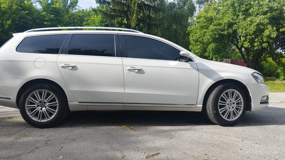 VW Passat B7 R-line
